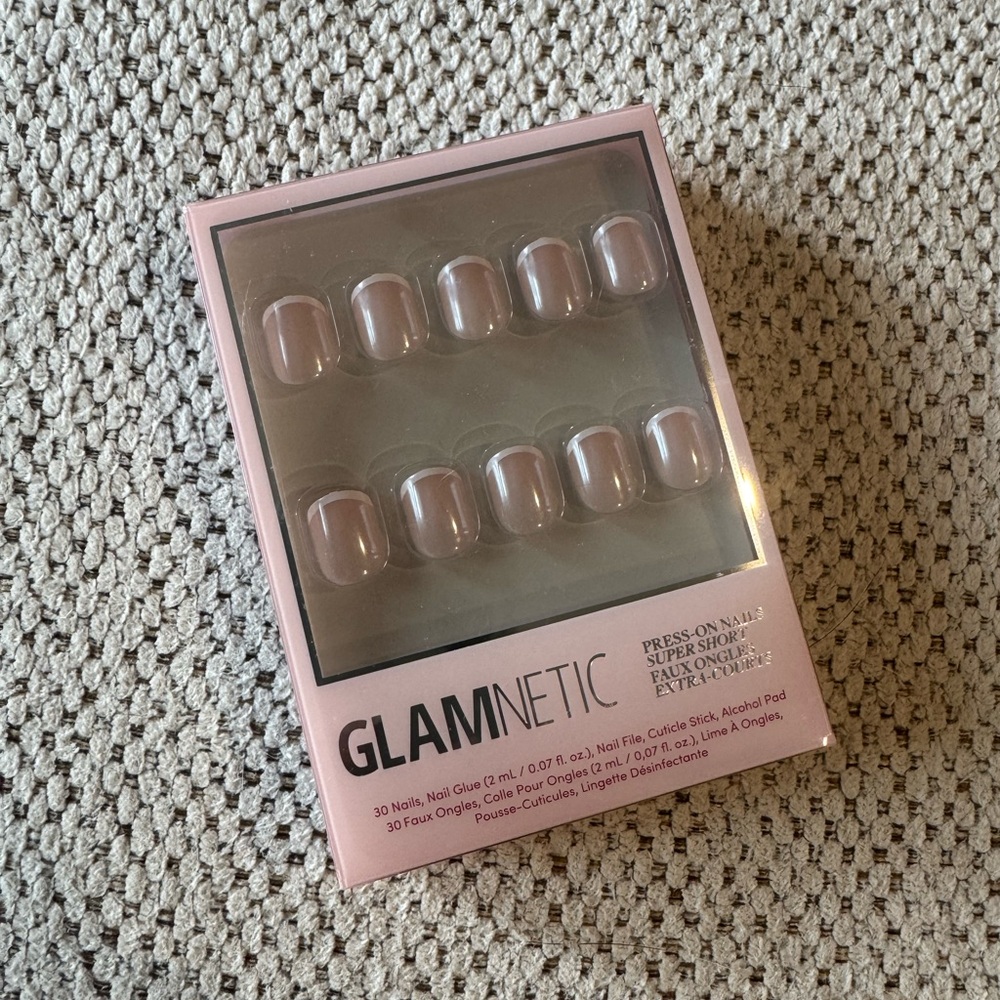 GLAMNETIC Press-On Nails - Pearly Please